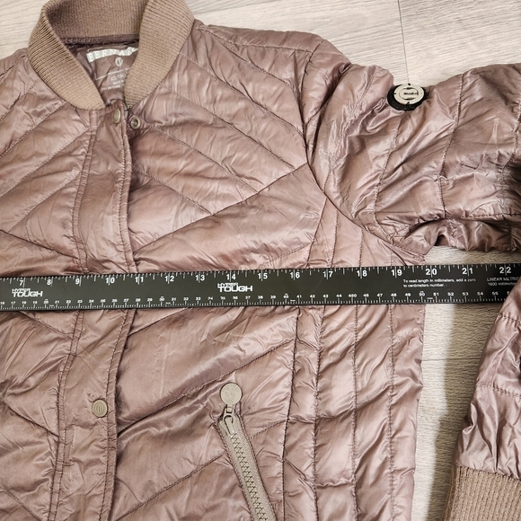BERNARDO Brown Jacket Size‎ XS Quilted Puffer Pimaloft Zip Button Closure Ribbed - Picture 4 of 11